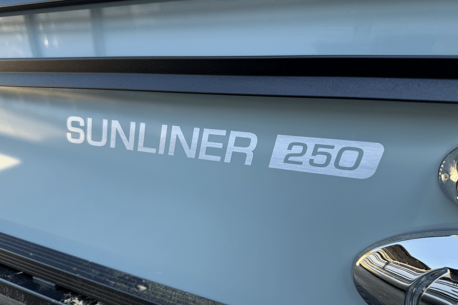 Slide: The Image of Harris 250 Sunliner 2025 - 3
