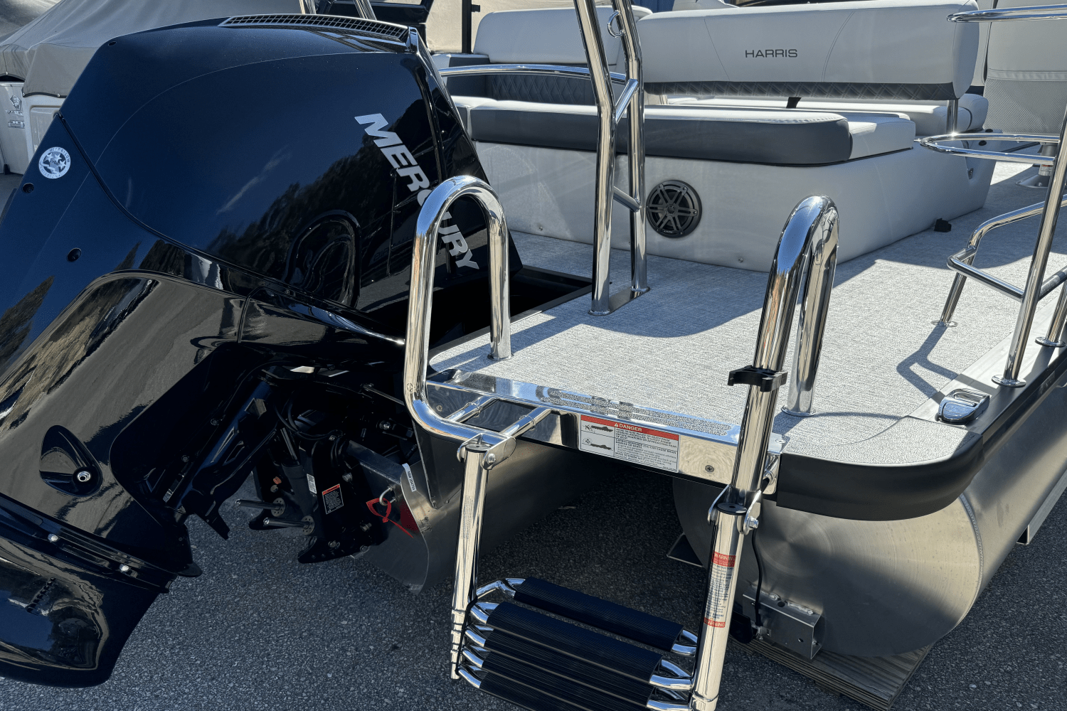 Slide: The Image of Harris 250 Sunliner 2025 - 5