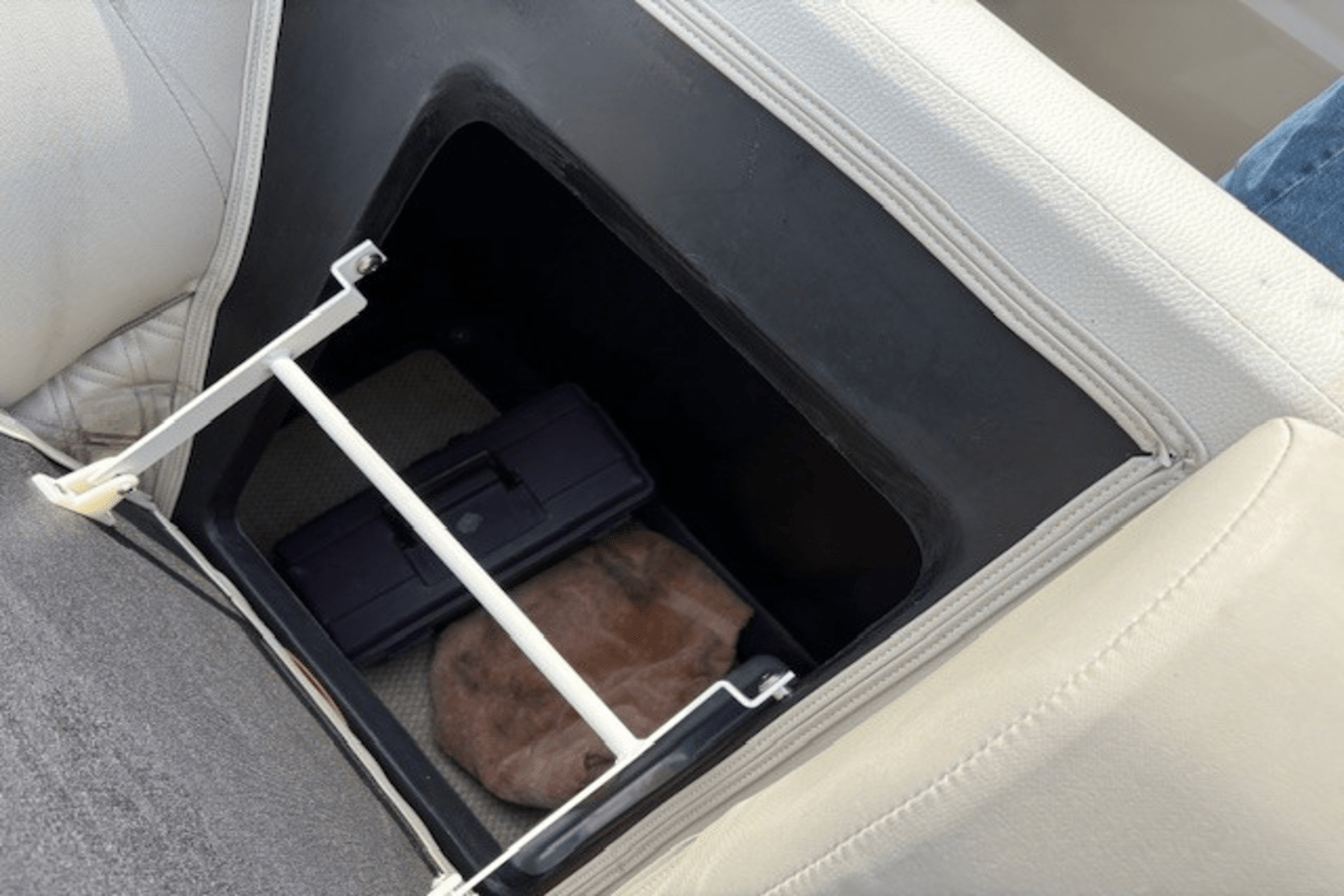 Slide: The Image of Harris 270 GRAND MARINER 2016 - 10