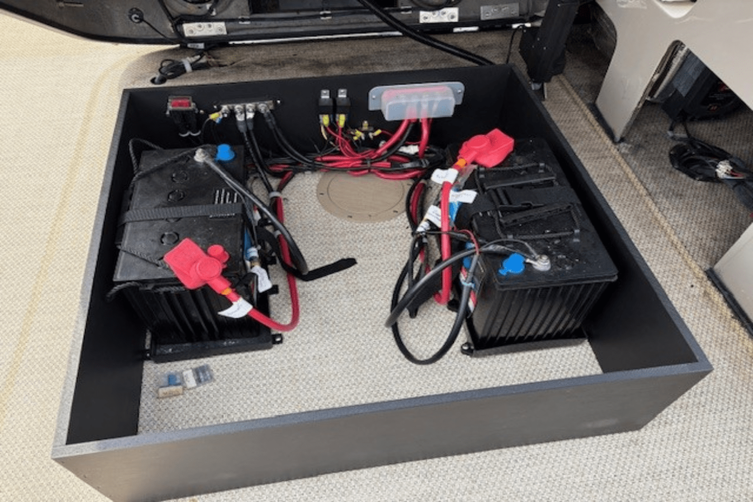 Slide: The Image of Harris 270 GRAND MARINER 2016 - 25