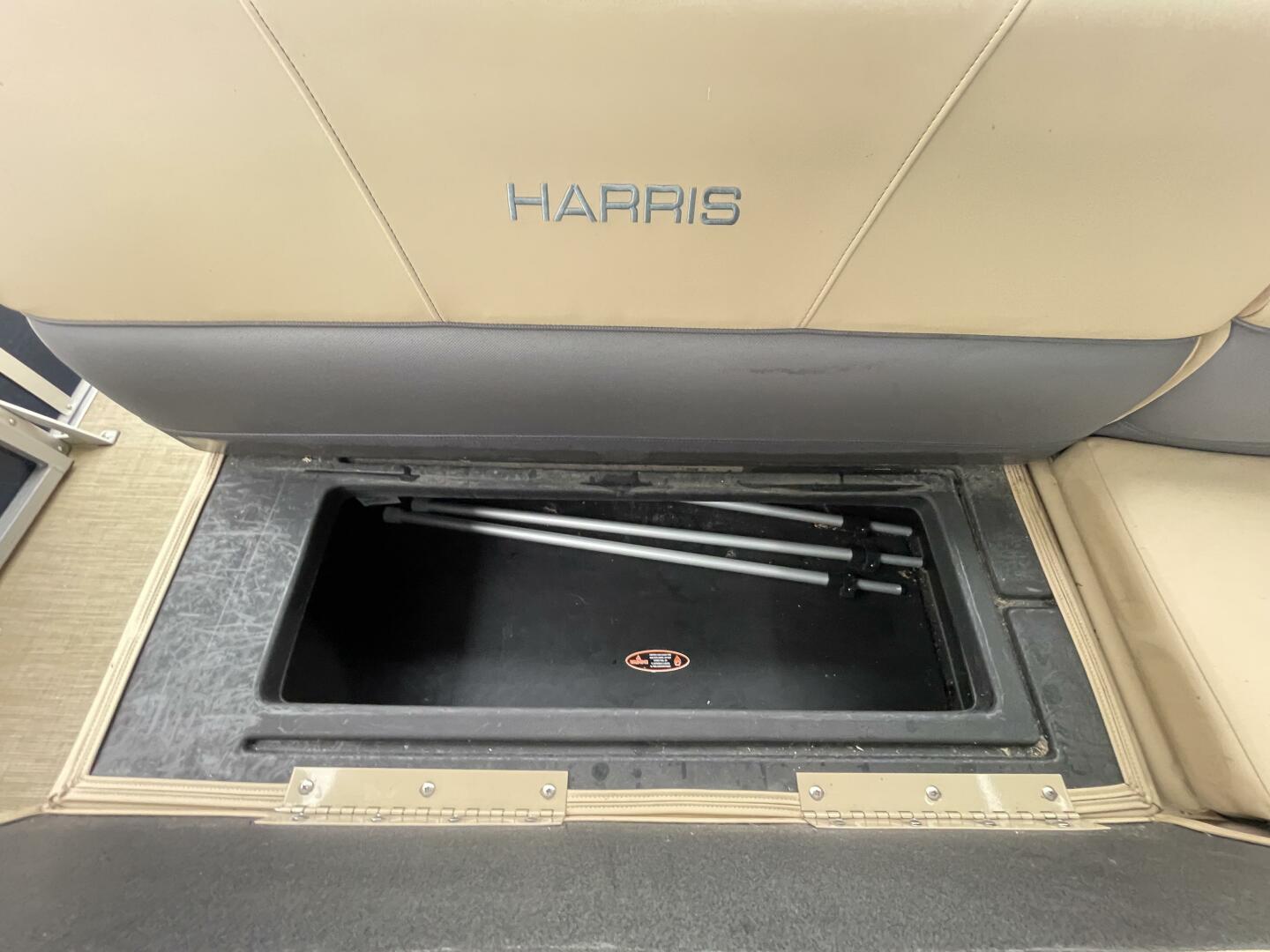 Slide: The Image of Harris Cruiser 230 CS 2023 - 4789131