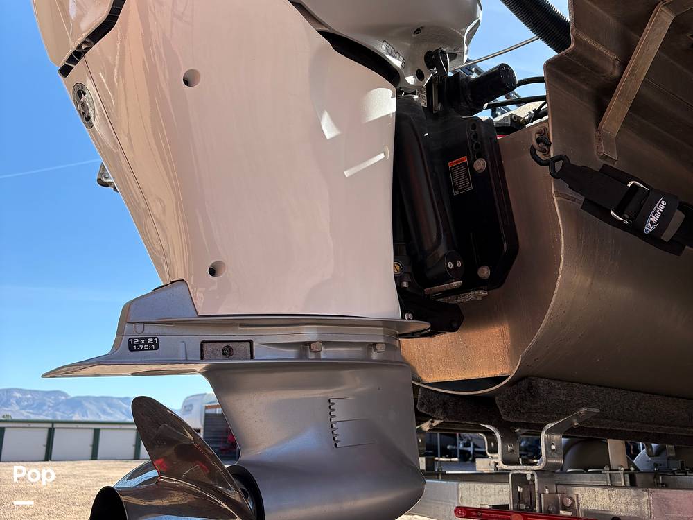 Slide: The Image of Harris Cruiser250 2022 - 15