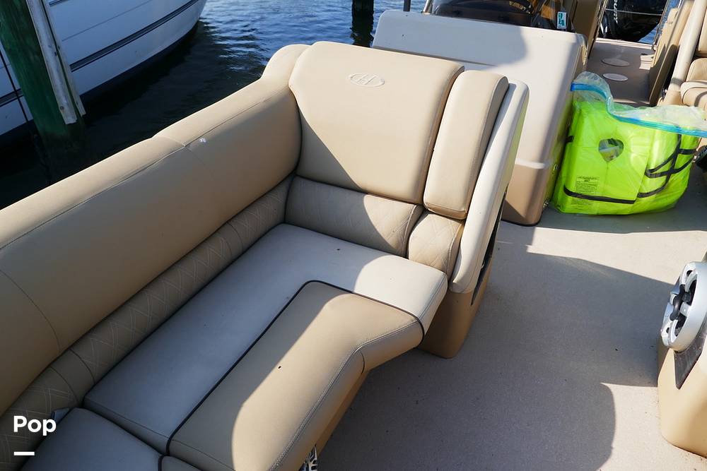 Slide: The Image of Harris Grand Mariner 250 2017 - 34