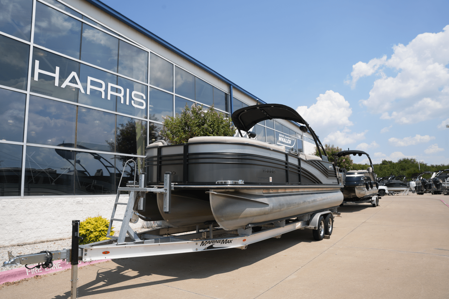 Slide: The Image of Harris Grand Mariner 250 2018 - 1