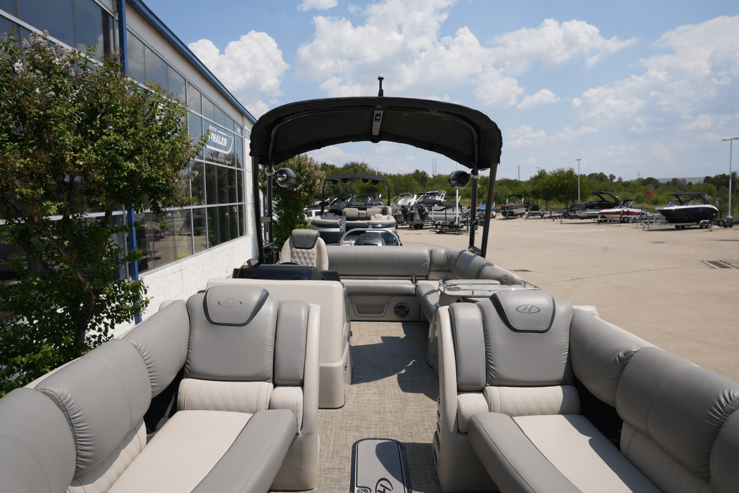 Slide: The Image of Harris Grand Mariner 250 2018 - 10