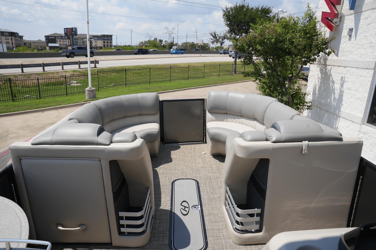 Slide: The Image of Harris Grand Mariner 250 2018 - 14