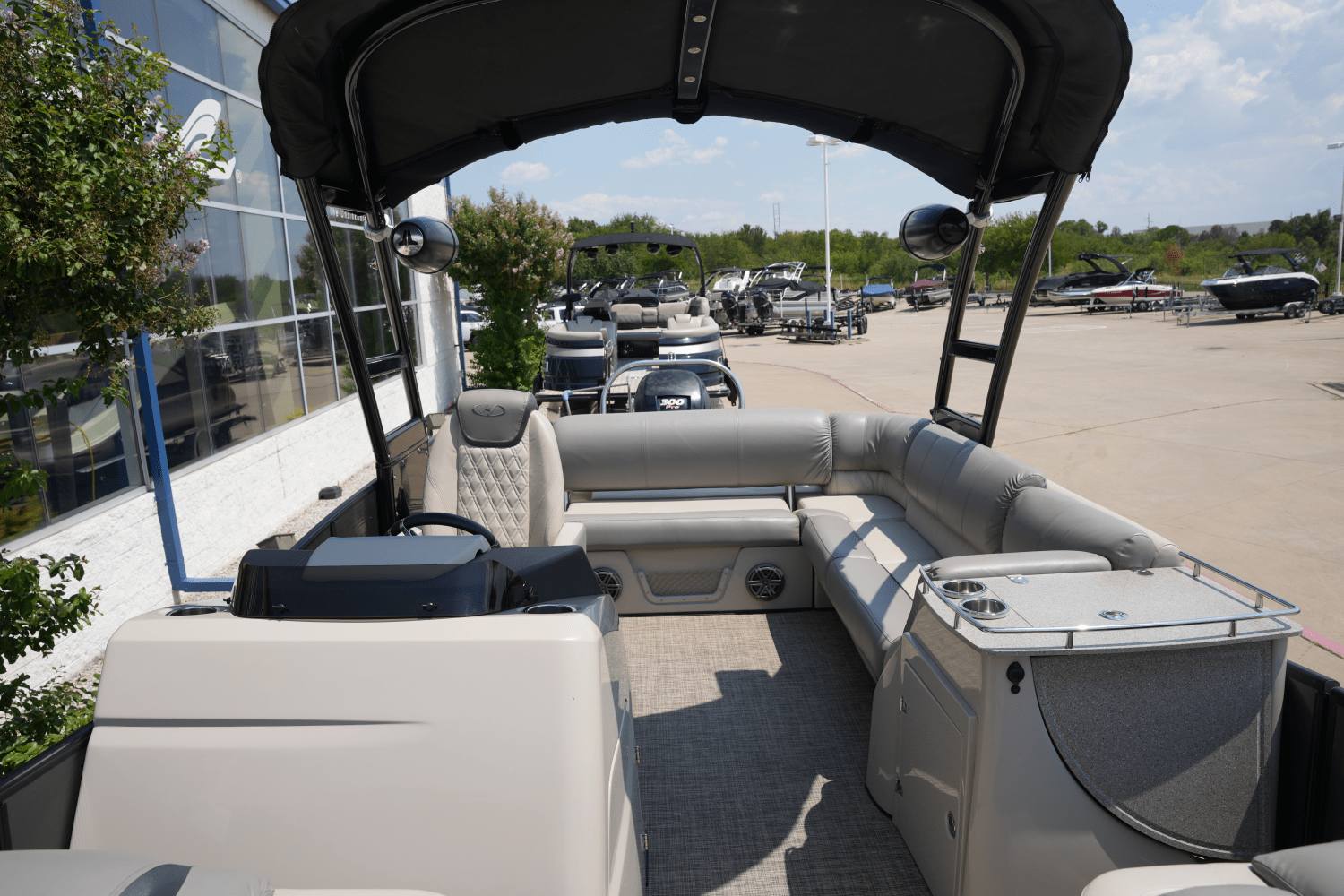 Slide: The Image of Harris Grand Mariner 250 2018 - 18