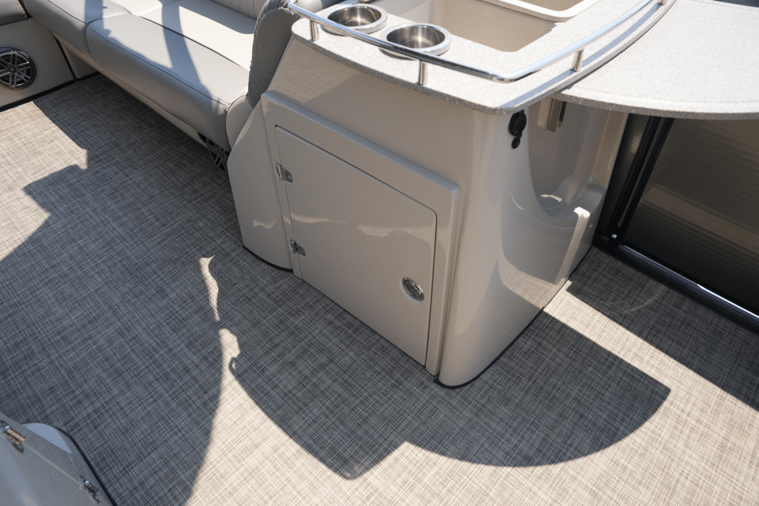 Slide: The Image of Harris Grand Mariner 250 2018 - 21