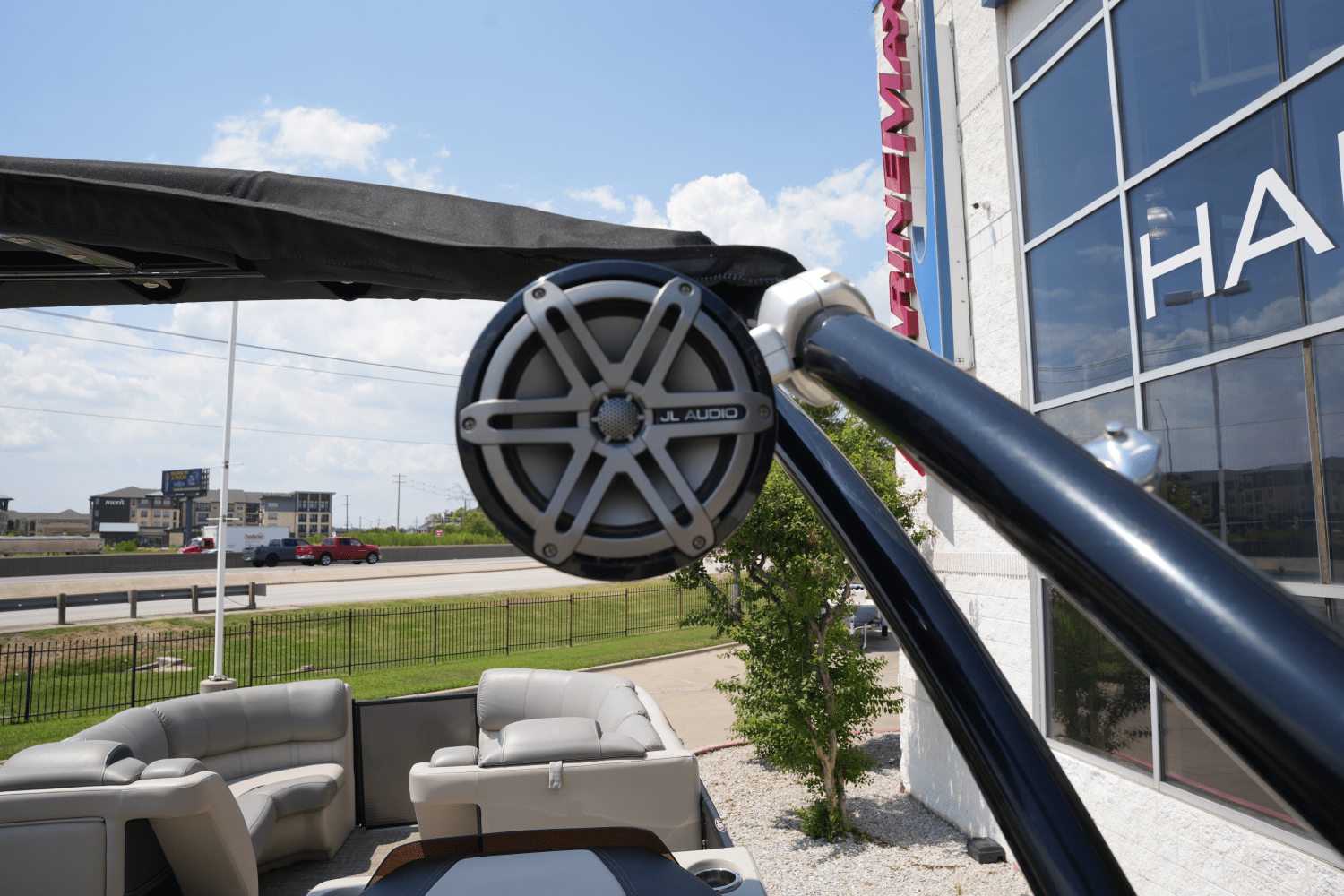 Slide: The Image of Harris Grand Mariner 250 2018 - 33