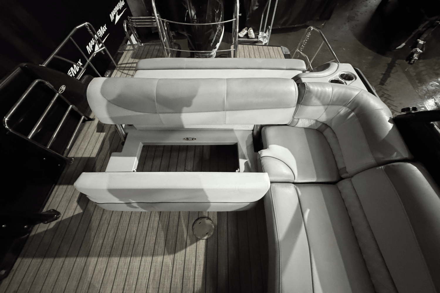 Slide: The Image of Harris Grand Mariner 250 2020 - 17