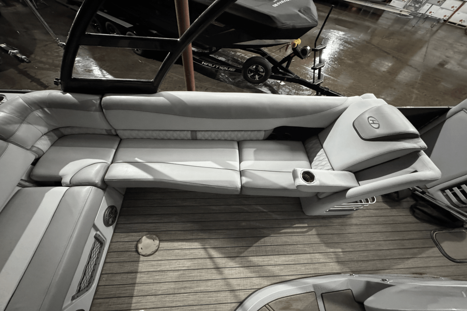Slide: The Image of Harris Grand Mariner 250 2020 - 19