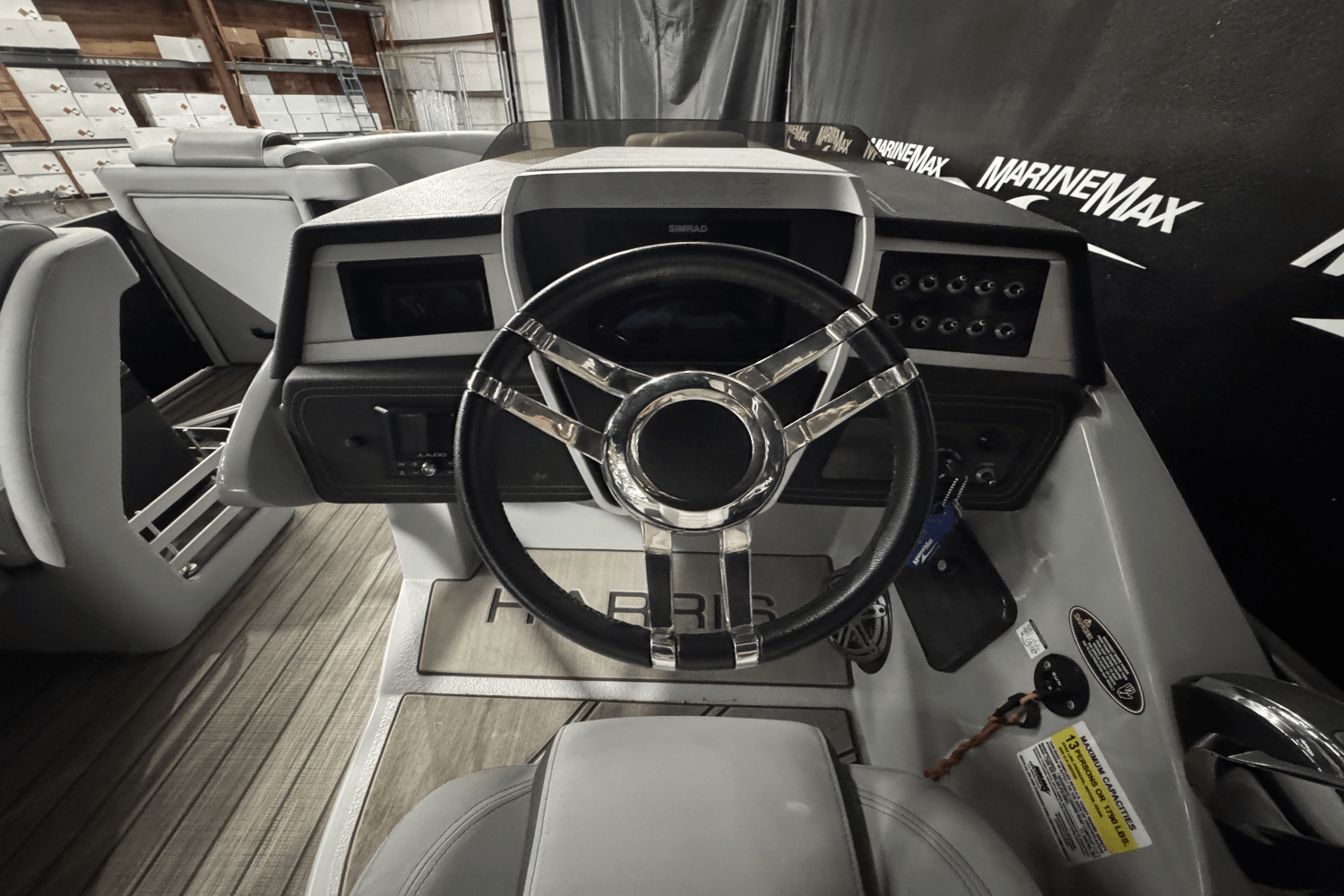 Slide: The Image of Harris Grand Mariner 250 2020 - 24