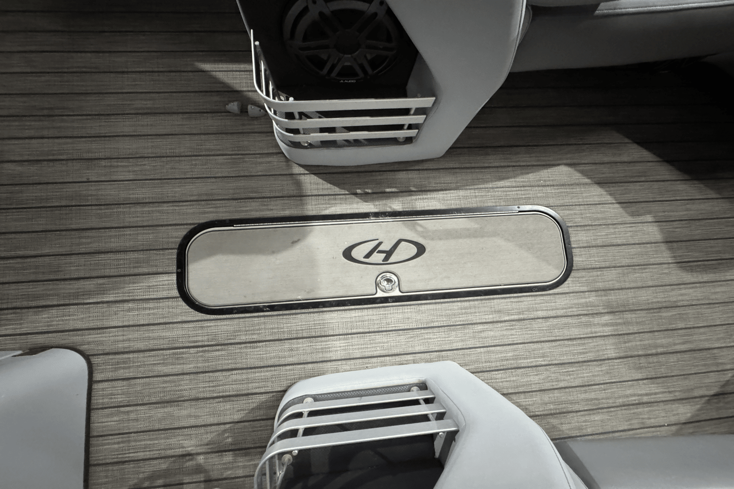 Slide: The Image of Harris Grand Mariner 250 2020 - 37