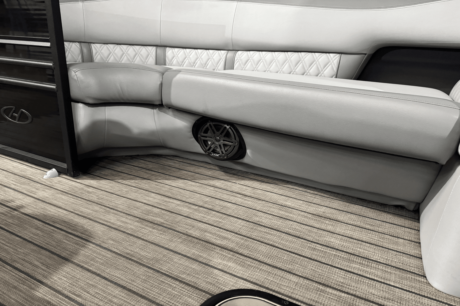 Slide: The Image of Harris Grand Mariner 250 2020 - 41