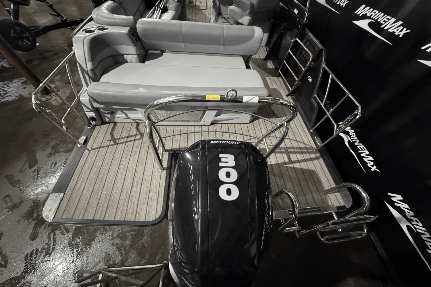 Slide: The Image of Harris Grand Mariner 250 2020 - 8