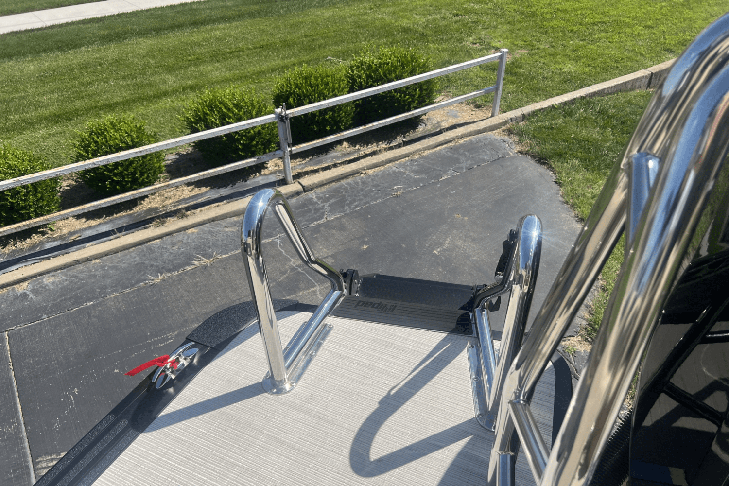 Slide: The Image of Harris Grand Mariner 250 2025 - 23