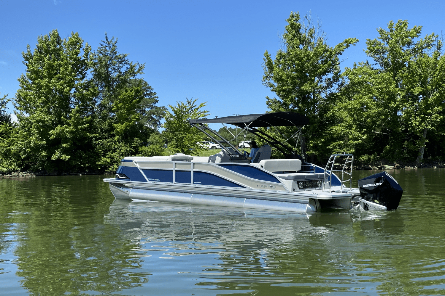 Slide: The Image of Harris Grand Mariner 250 2025 - 4