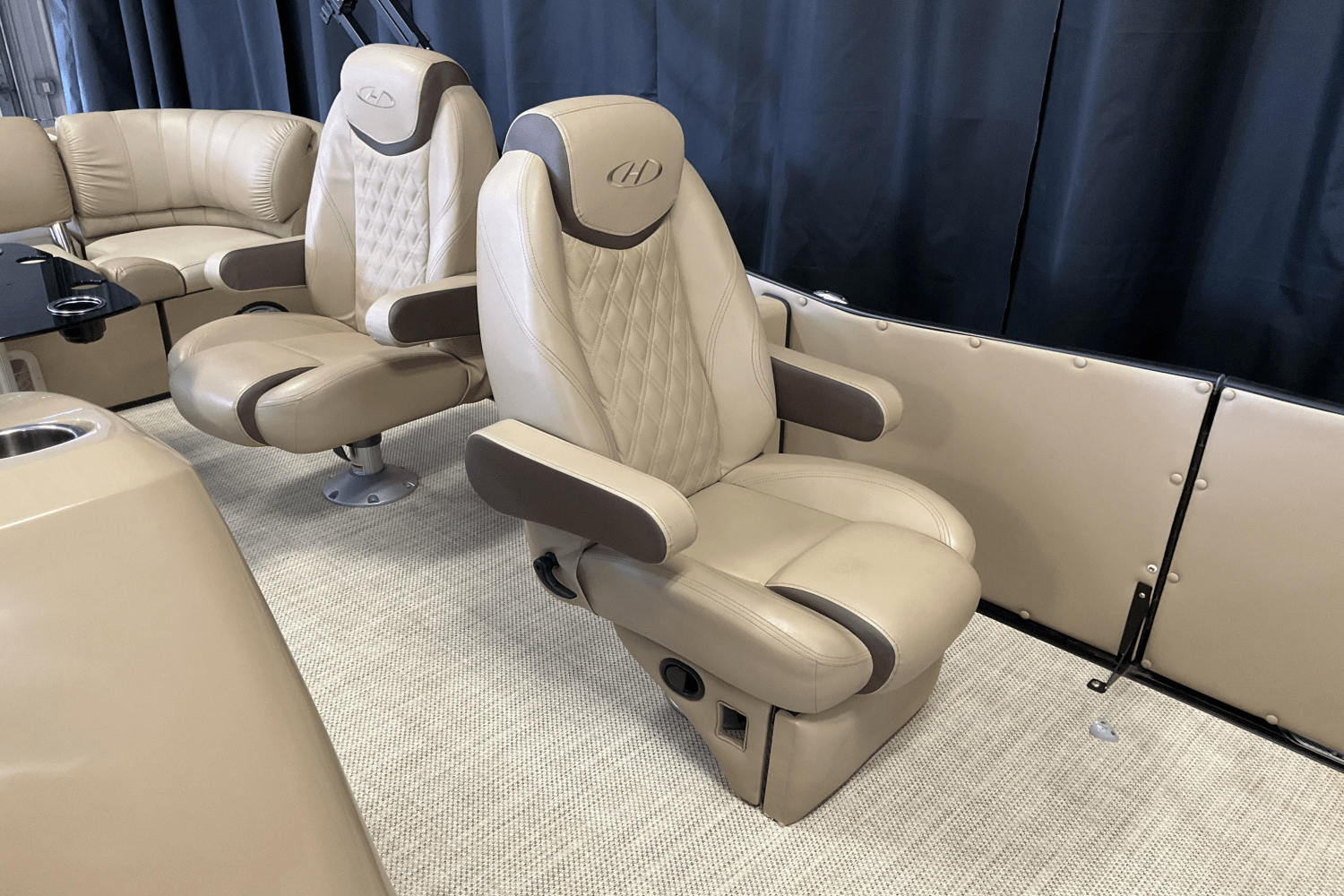 Slide: The Image of Harris GRAND MARINER SLDDH 270 2017 - 69
