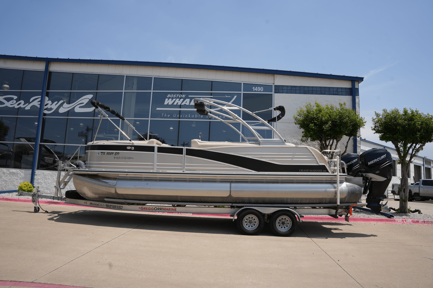 Slide: The Image of Harris GRAND MARINER (TWIN ENGINE) 2017 - 0