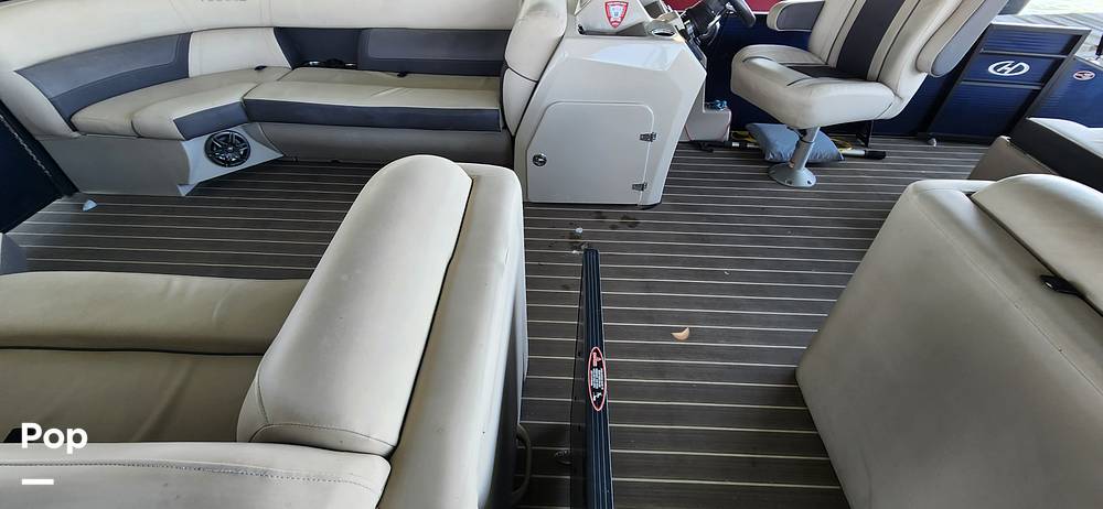 Slide: The Image of Harris HCX23 Cruiser 230 2022 - 15188089