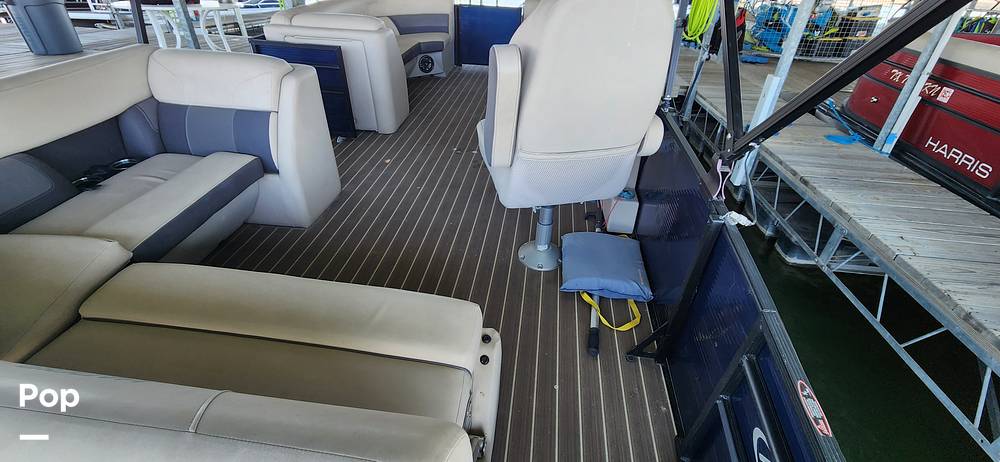 Slide: The Image of Harris HCX23 Cruiser 230 2022 - 15188096