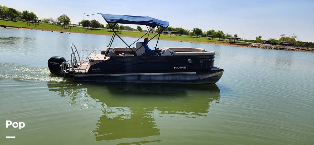 Slide: The Image of Harris HCX23 Cruiser 230 2022 - 15327630