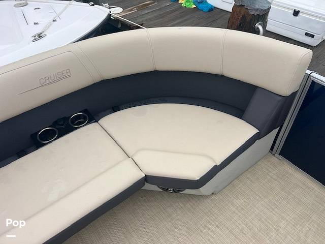 Slide: The Image of Harris HCX23 Cruiser 230 2025 - 15484116