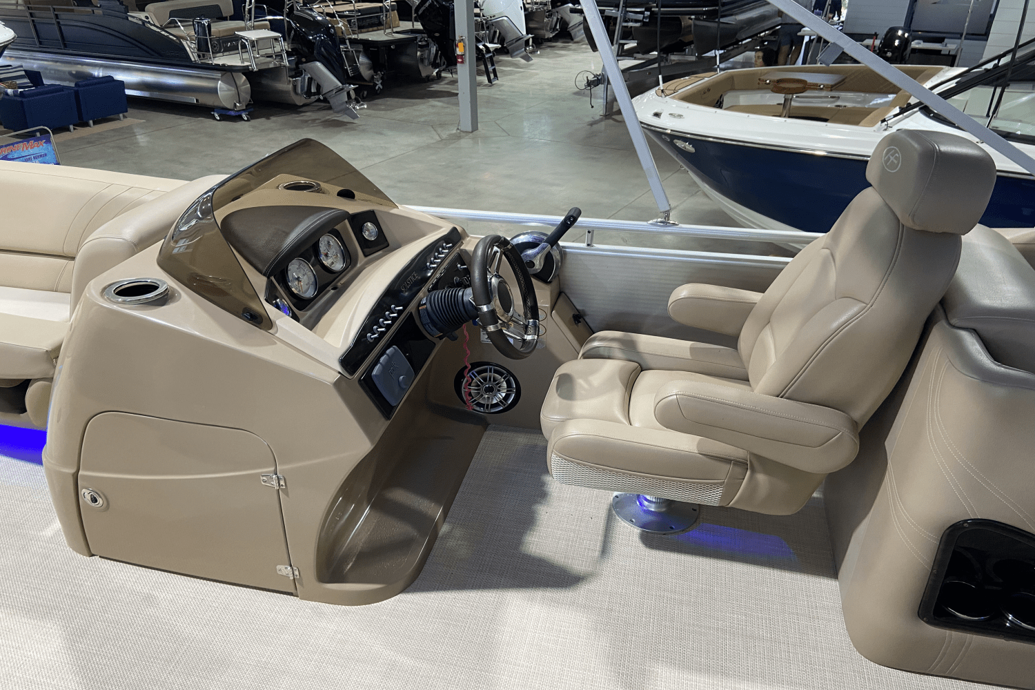 Slide: The Image of Harris SOLSTICE 240 2014 - 12