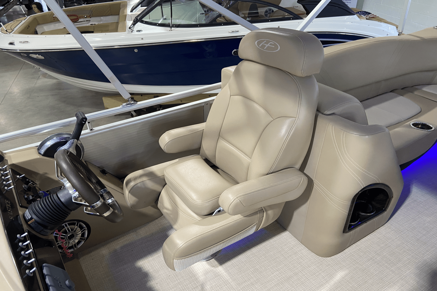 Slide: The Image of Harris SOLSTICE 240 2014 - 13