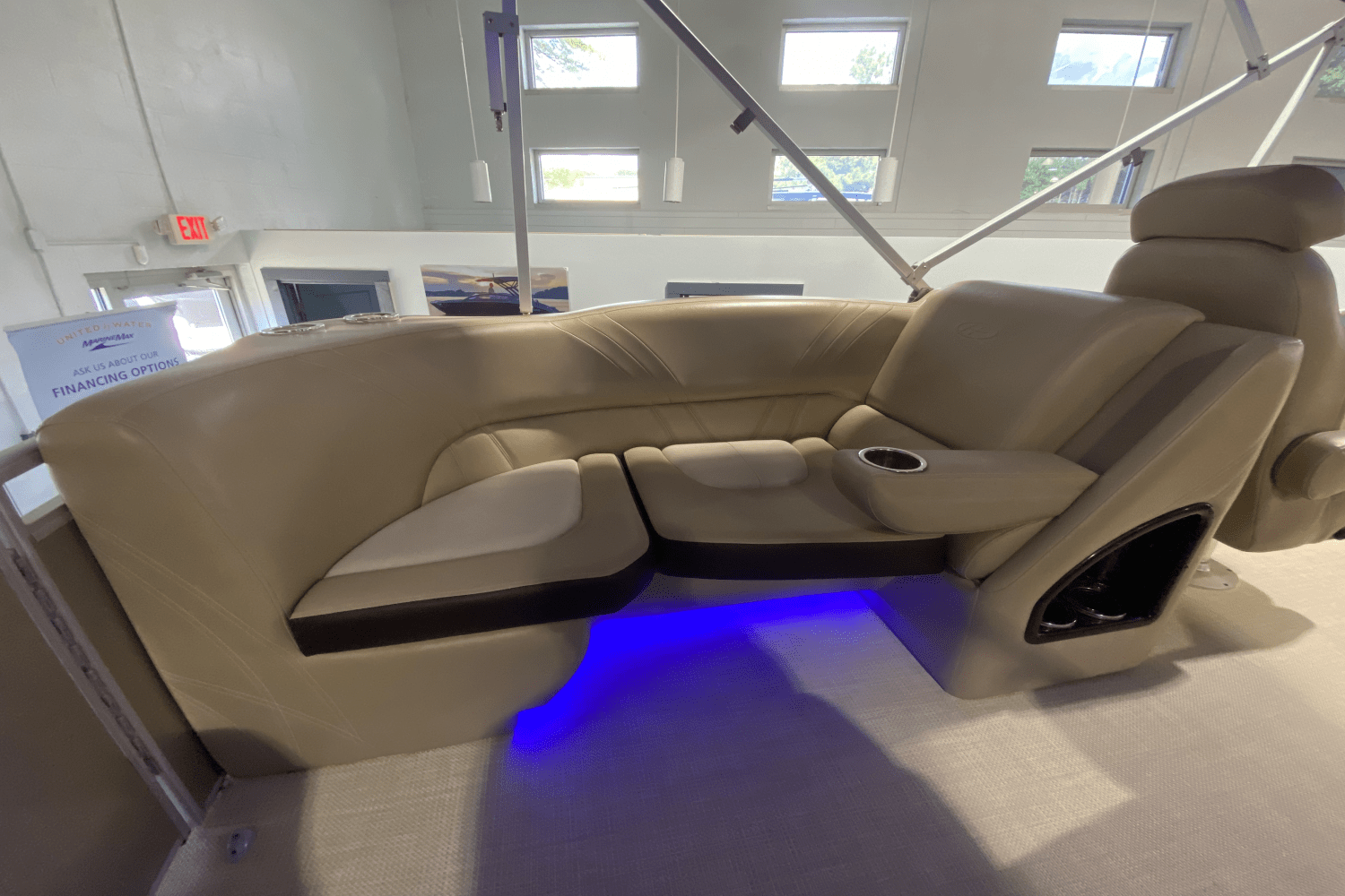 Slide: The Image of Harris SOLSTICE 240 2014 - 9