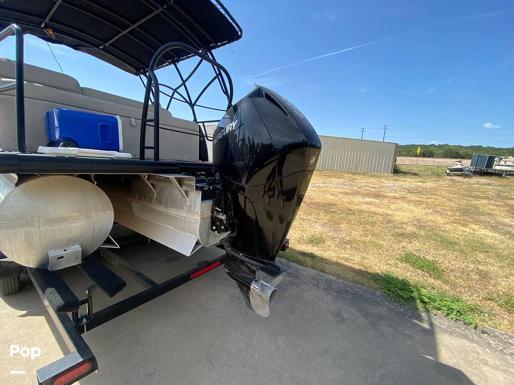 Slide: The Image of Harris Sunliner 250 2019 - 12789103