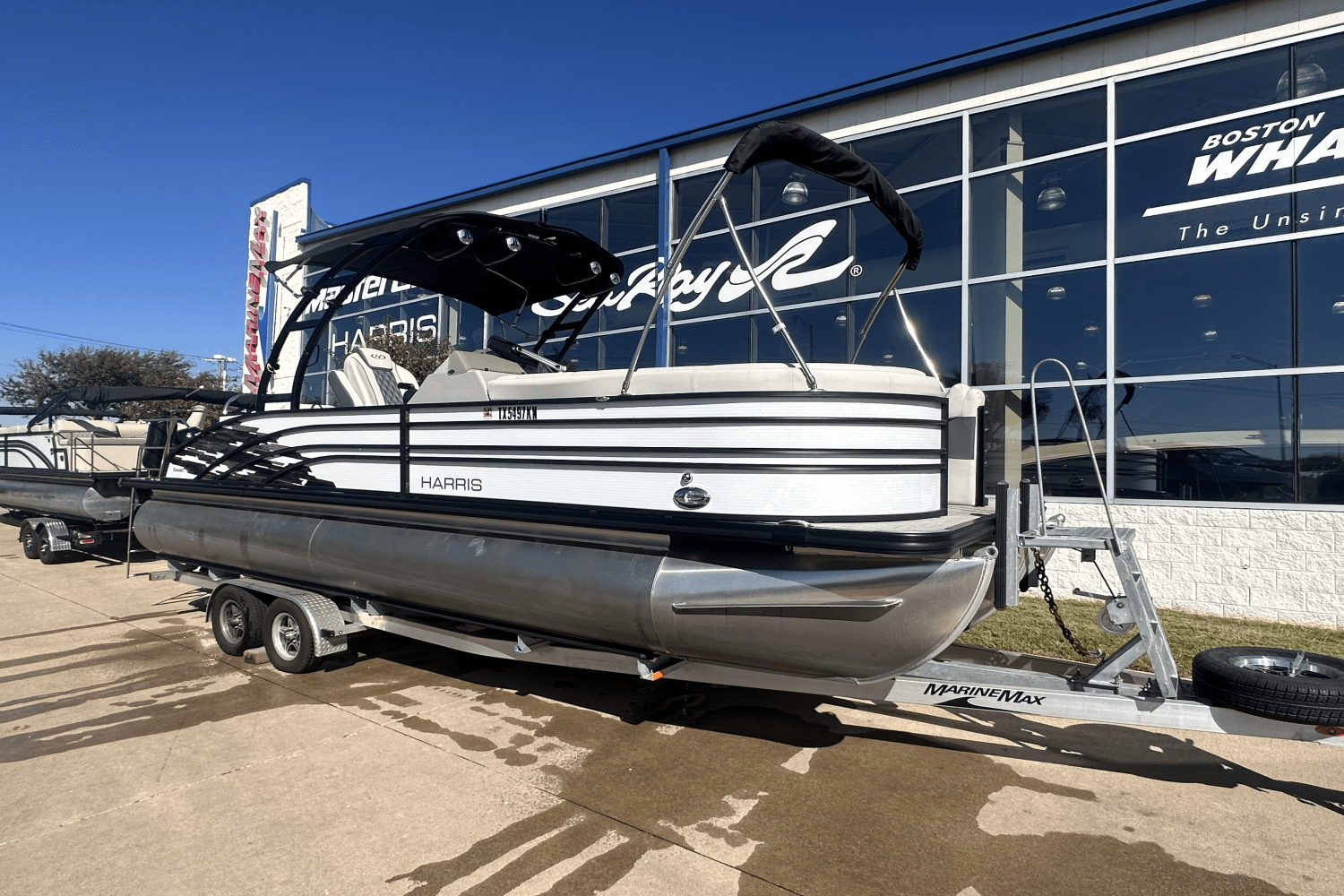 Slide: The Image of Harris Sunliner 250 Sport 2022 - 1
