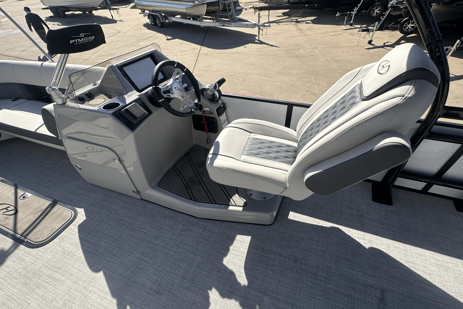 Slide: The Image of Harris Sunliner 250 Sport 2022 - 9