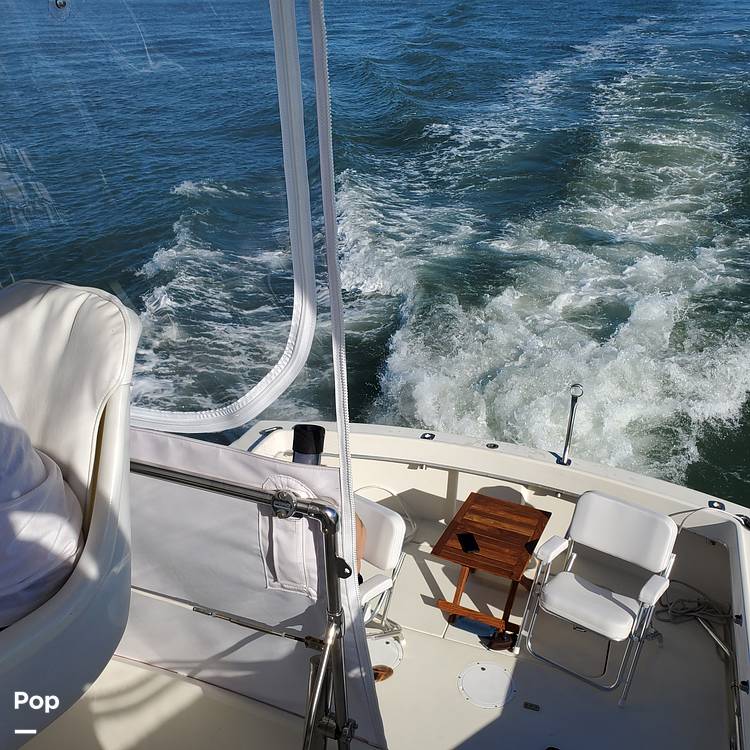 Slide: The Image of Hatteras 32 Flybridge Fisherman 1987 - 13957975