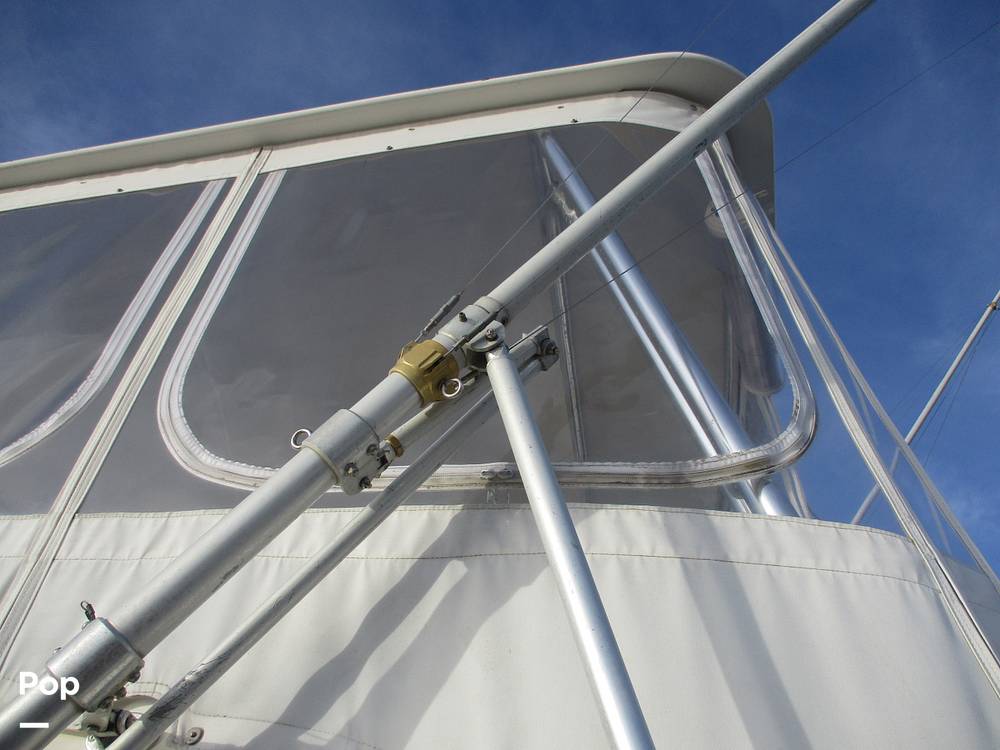 Slide: The Image of Hatteras 32 Flybridge Fisherman 1987 - 13497550