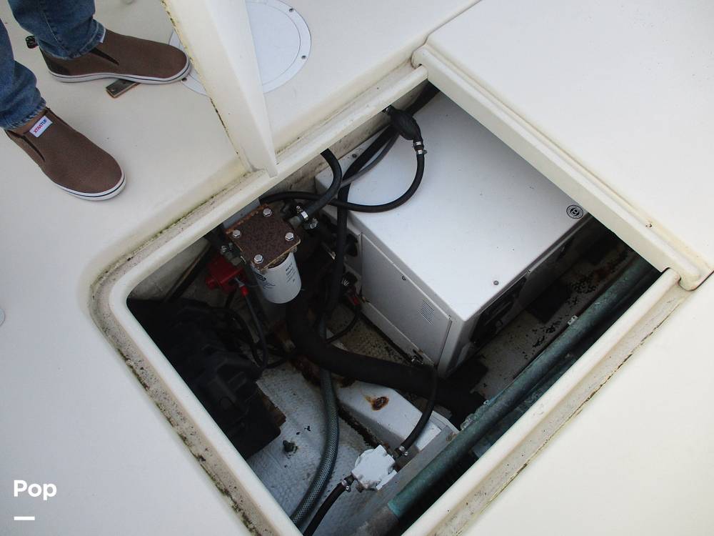 Slide: The Image of Hatteras 32 Flybridge Fisherman 1987 - 13497574