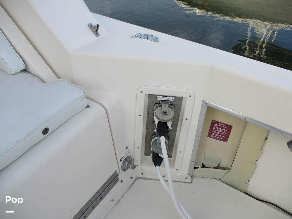 Slide: The Image of Hatteras 32 Flybridge Fisherman 1987 - 13497578