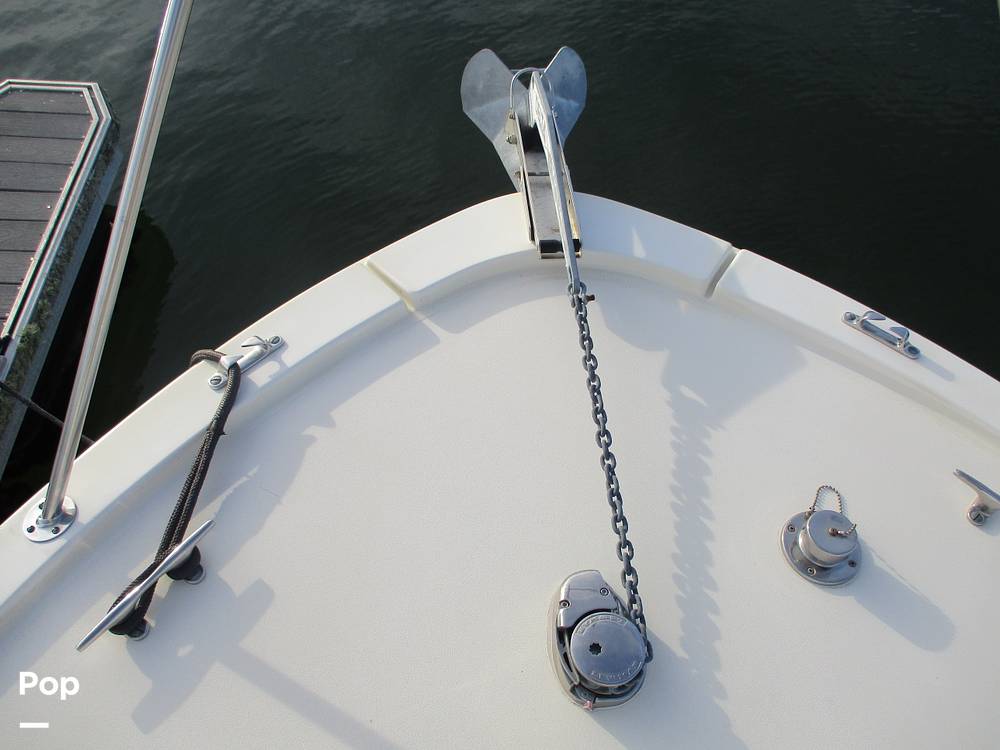 Slide: The Image of Hatteras 32 Flybridge Fisherman 1987 - 13497623