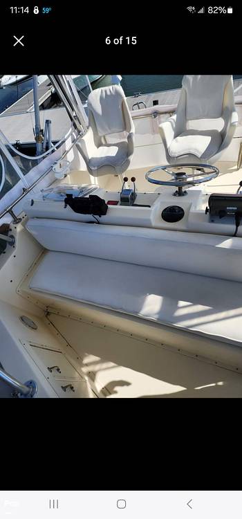 Slide: The Image of Hatteras 32 Flybridge Fisherman 1987 - 13957974