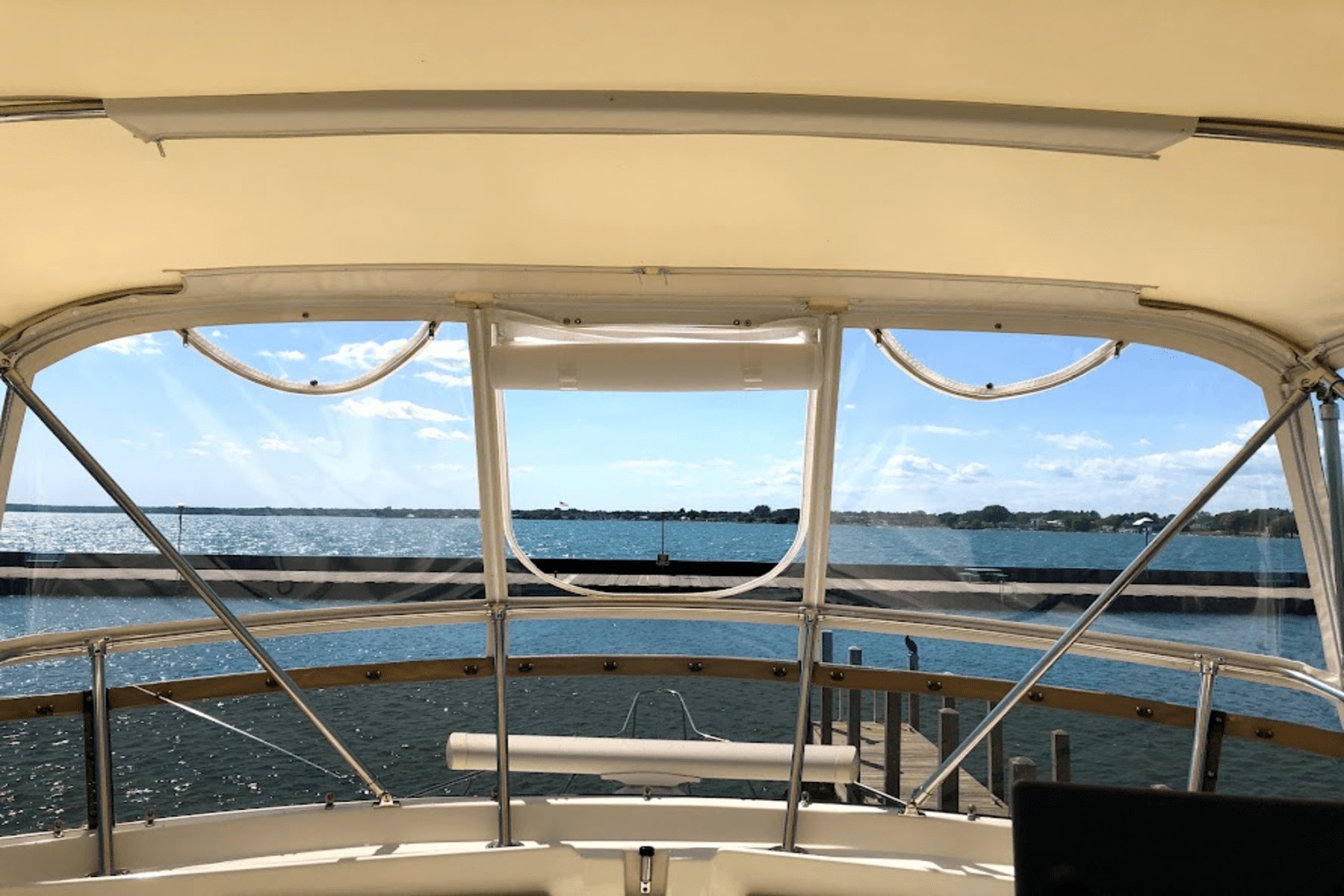 Slide: The Image of Hatteras 36 SPORT FISHERMAN 1986 - 12