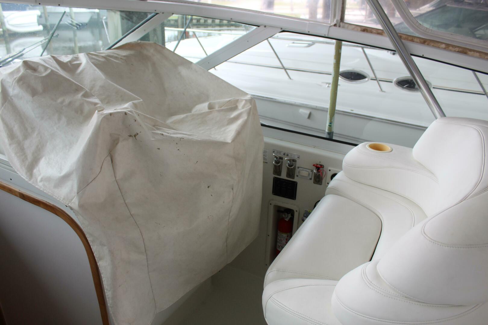 Slide: The Image of Hatteras 39 XS 1998 - 5278097