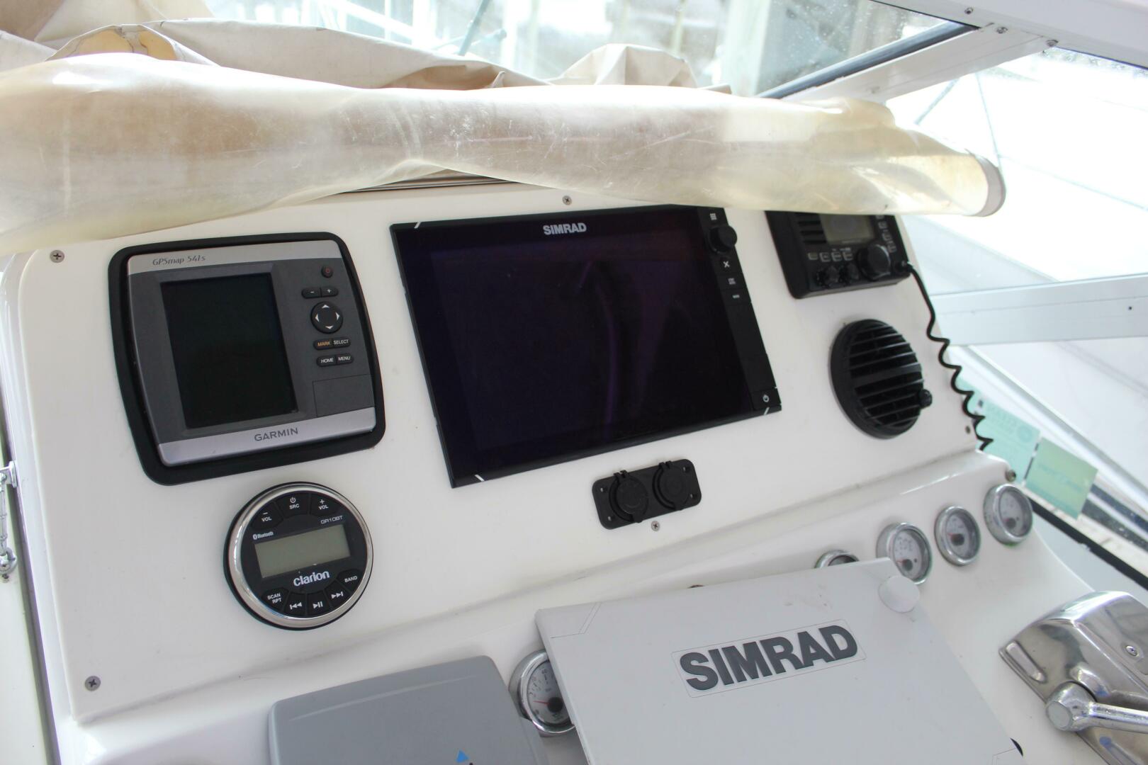 Slide: The Image of Hatteras 39 XS 1998 - 5278099