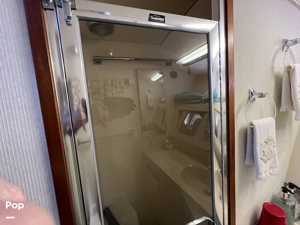 Slide: The Image of Hatteras 40 Double Cabin 1989 - 15123953