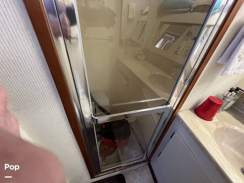 Slide: The Image of Hatteras 40 Double Cabin 1989 - 15123954