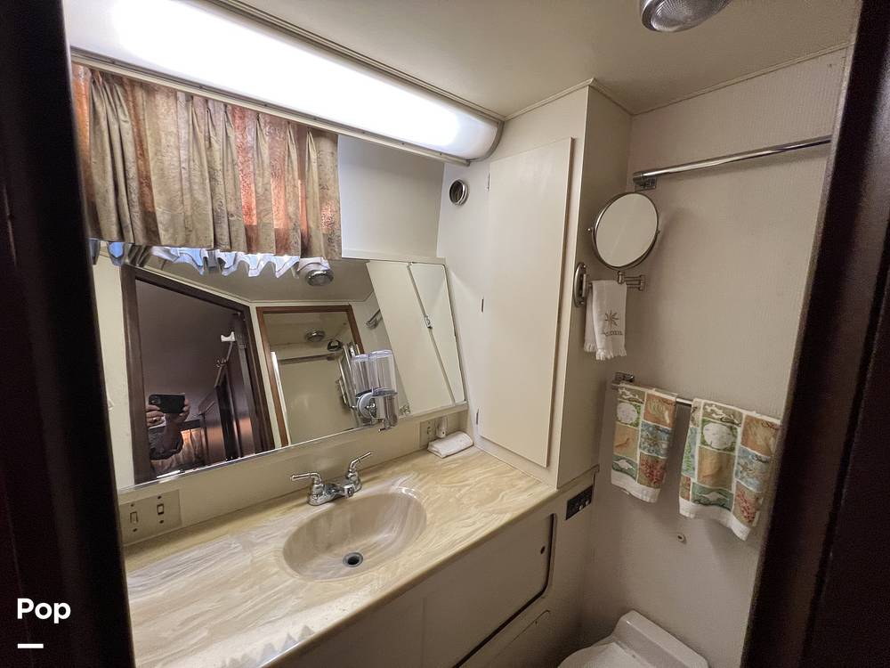 Slide: The Image of In Suite Full Bath. - 15123921