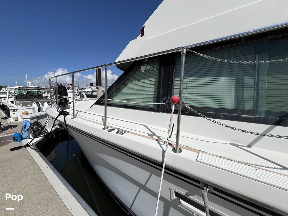 Slide: The Image of Hatteras 40 Double Cabin 1989 - 15123807