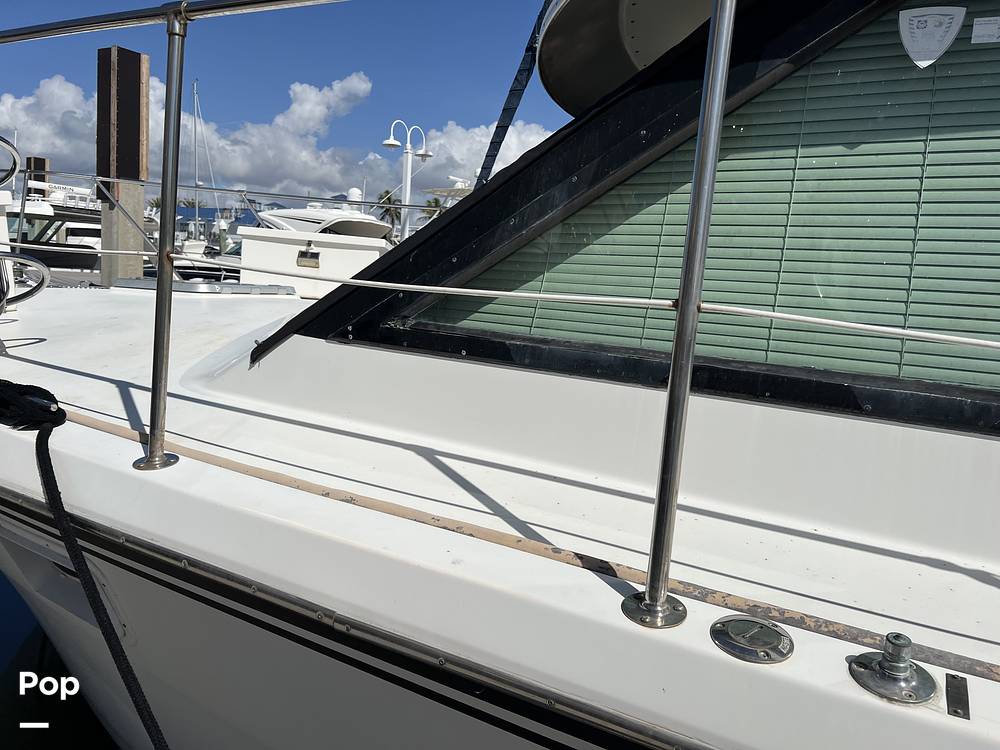Slide: The Image of Hatteras 40 Double Cabin 1989 - 15123809