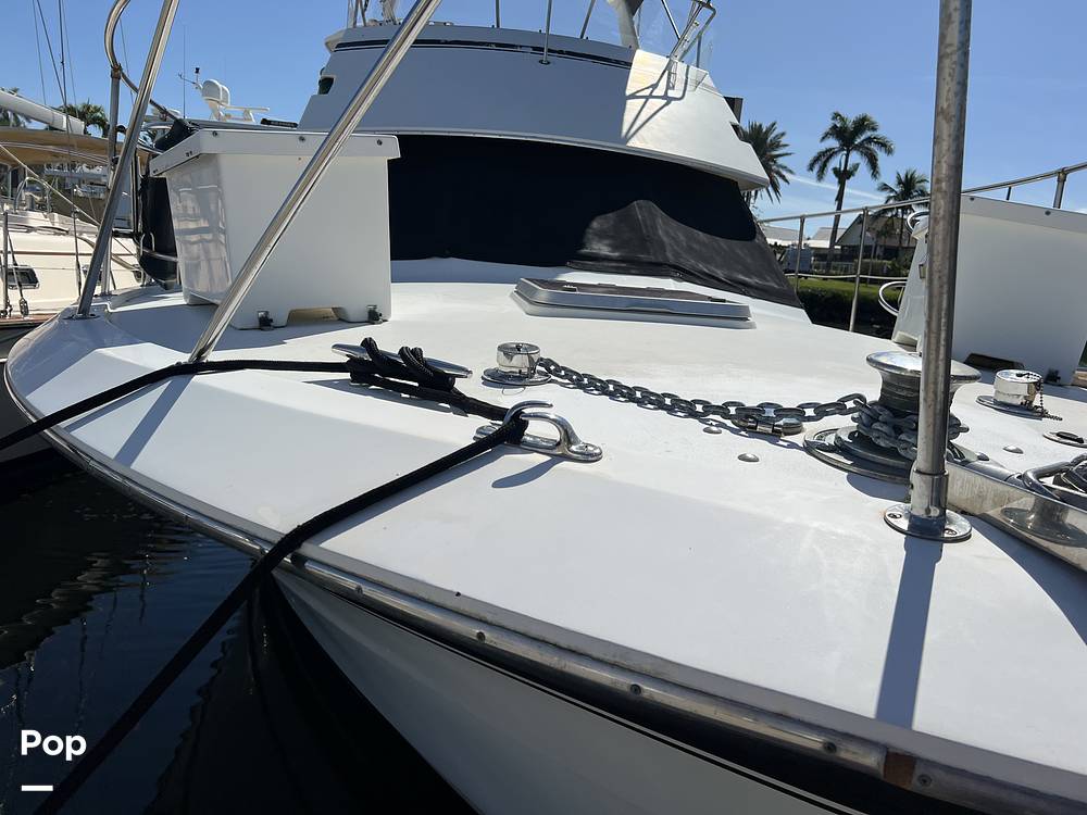 Slide: The Image of Hatteras 40 Double Cabin 1989 - 15123823