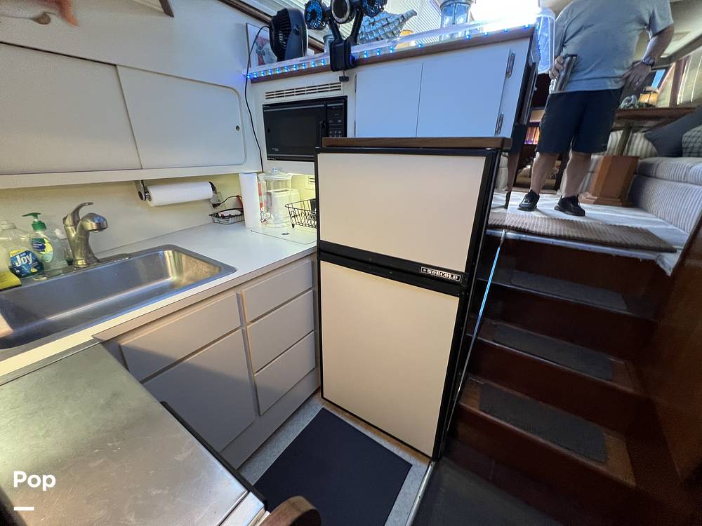 Slide: The Image of Fully Equipped Galley. - 15123967