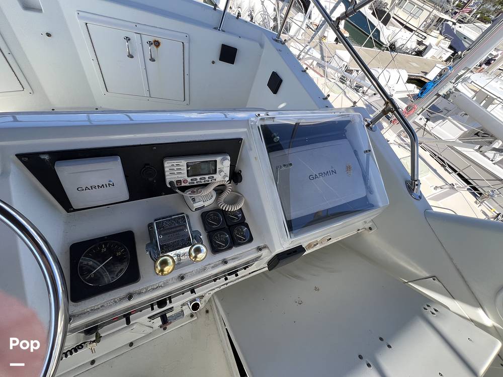Slide: The Image of Hatteras 40 Double Cabin 1989 - 15123861